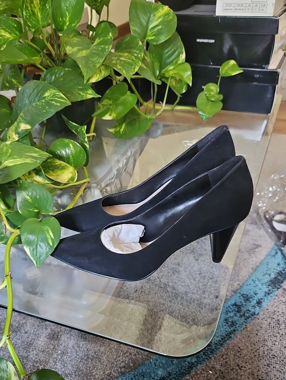 Nine West Black Pointed-Toe Mid Heels